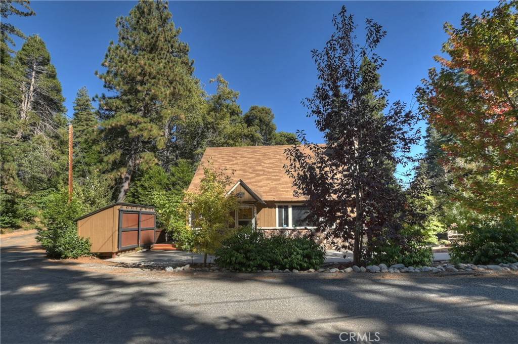 Lake Arrowhead, CA 92386,863 Oak RD