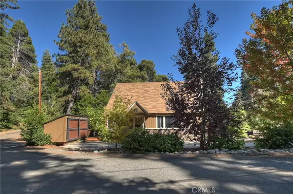 863 Oak RD, Lake Arrowhead, CA 92386