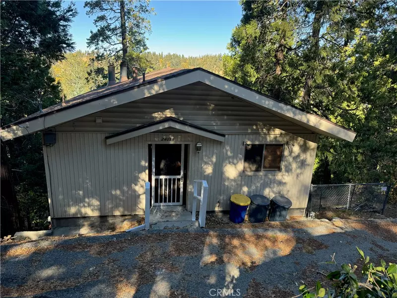 24058 Cresta DR, Crestline, CA 92325