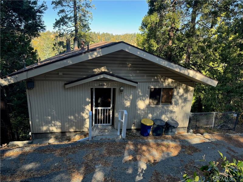 24058 Cresta DR, Crestline, CA 92325