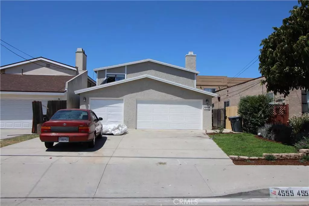 Lawndale, CA 90260,4557 W 166th ST