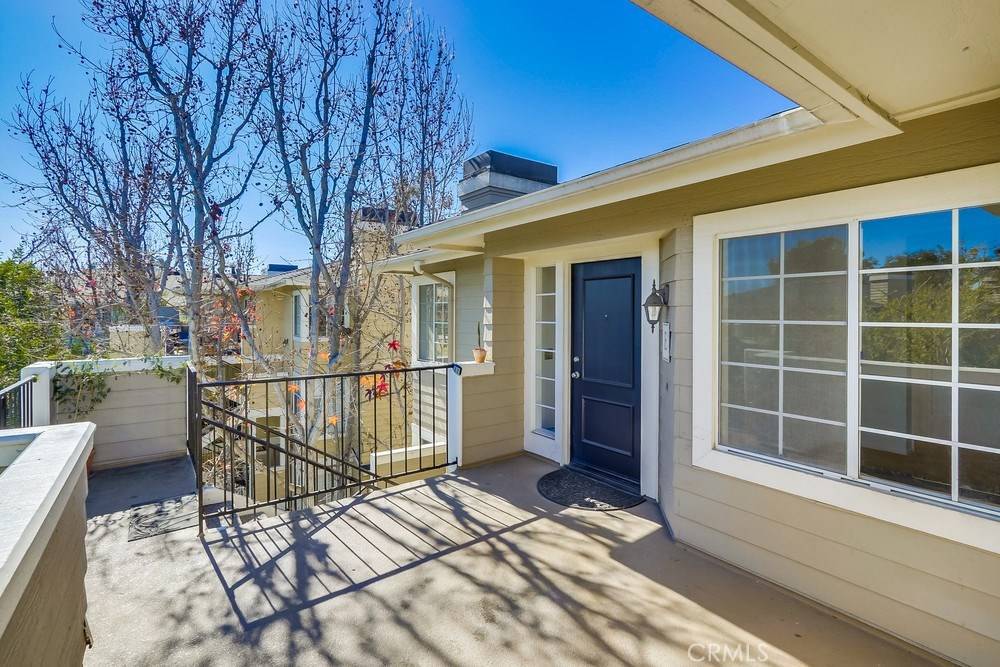 Aliso Viejo, CA 92656,23412 Pacific Park DR #15E