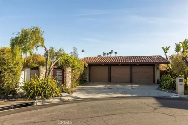 Palos Verdes Estates, CA 90274,1536 Via Leon