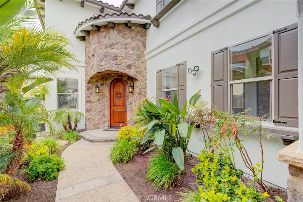 Redondo Beach, CA 90278,513 Anita ST