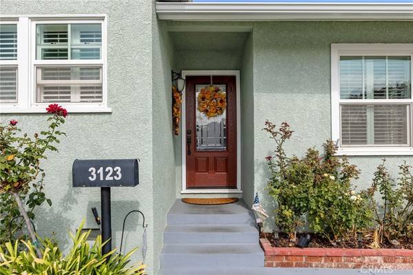 3123 Eckleson, Lakewood, CA 90712