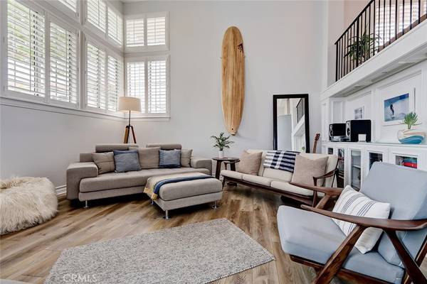 Hermosa Beach, CA 90254,703 1st ST