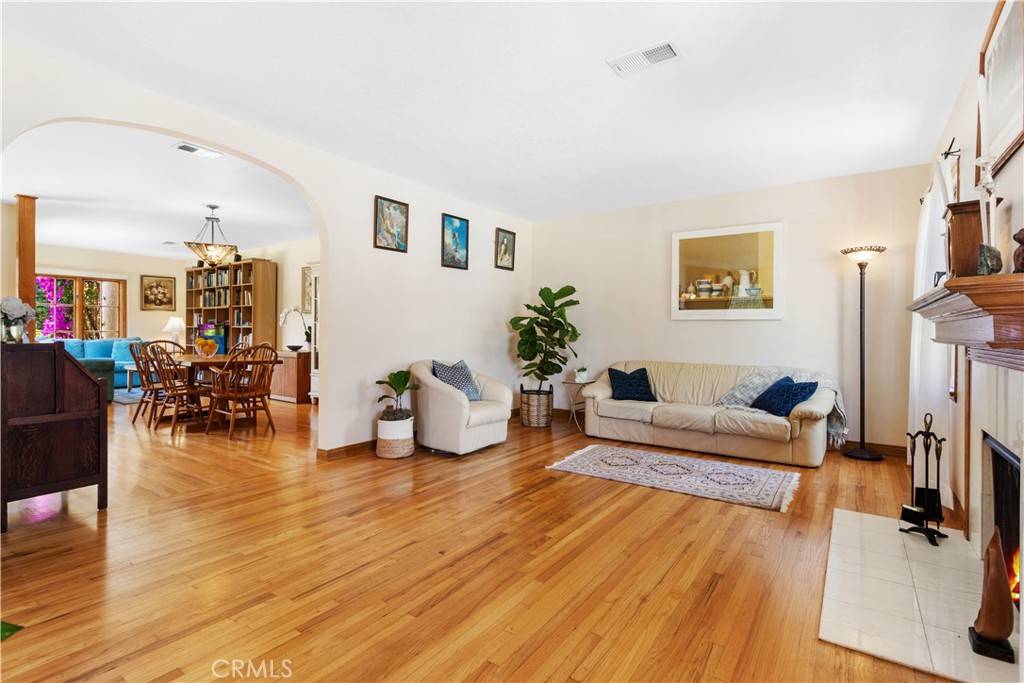 1241 S Helberta AVE, Redondo Beach, CA 90277