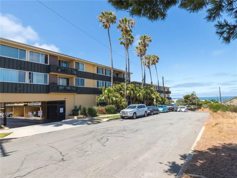 770 W Imperial #16, El Segundo, CA 90245