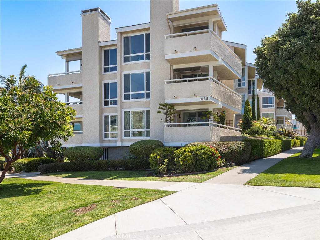 428 Esplanade #303, Redondo Beach, CA 90277