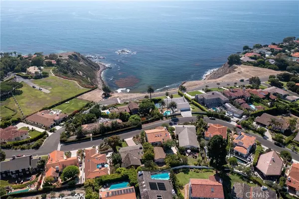 Palos Verdes Estates, CA 90274,2960 Via Alvarado