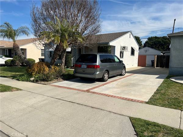 5138 Coke AVE, Lakewood, CA 90712