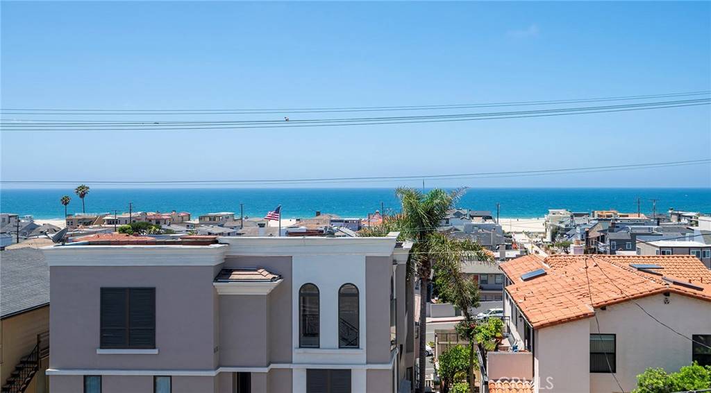 Hermosa Beach, CA 90254,1839 Manhattan AVE