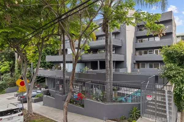 939 Palm AVE #411, West Hollywood, CA 90069