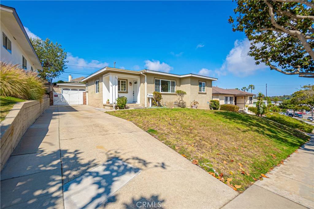 Redondo Beach, CA 90277,1314 S Helberta AVE