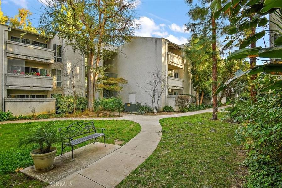 20134 Leadwell ST #314, Winnetka, CA 91306