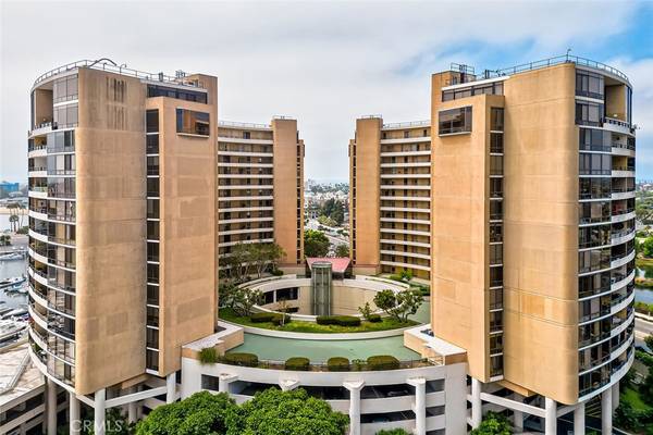 Marina Del Rey, CA 90292,4265 Marina City Drive #515