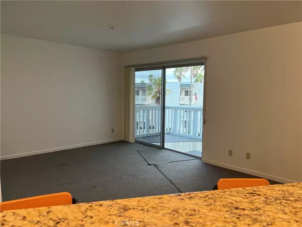 Redondo Beach, CA 90277,630 The Village #301