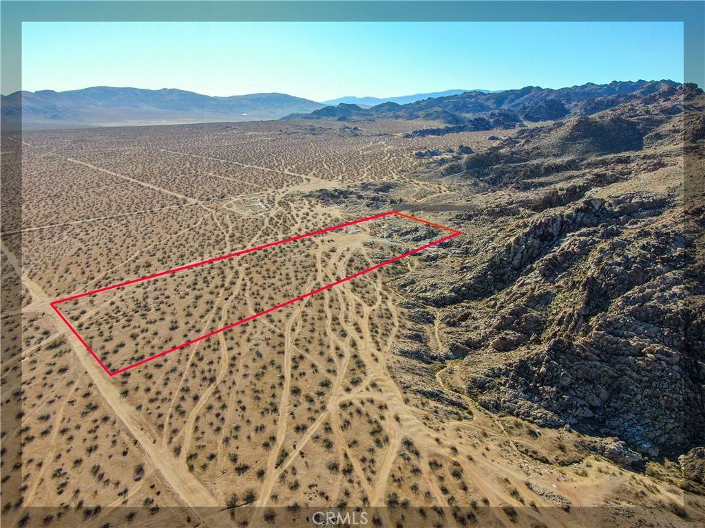 Apple Valley, CA 92307,19011 Kensington ST
