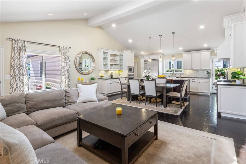 Manhattan Beach, CA 90266,2808 Oak AVE