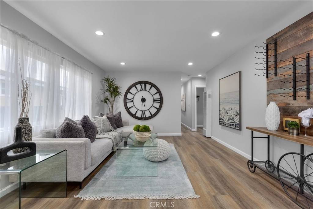 Lawndale, CA 90260,4612 W 161st ST