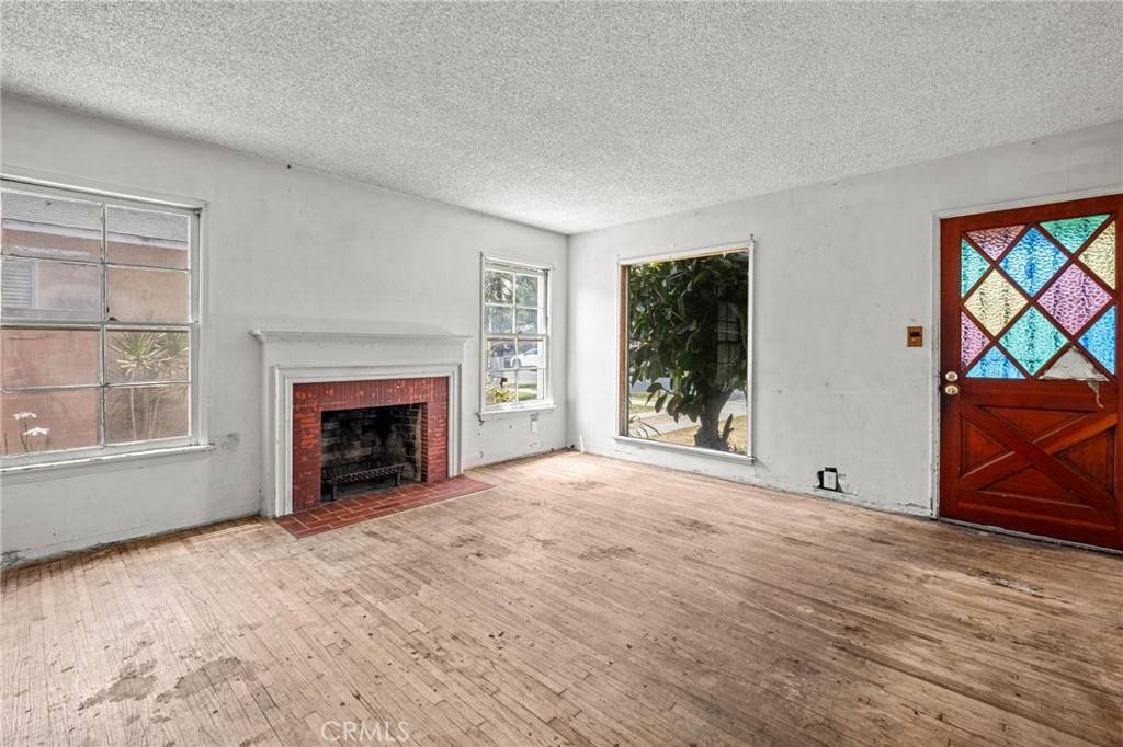 Long Beach, CA 90806,3260 Oregon AVE