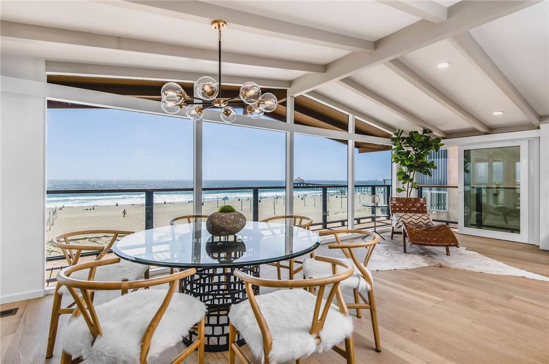 Manhattan Beach, CA 90266,816 The Strand