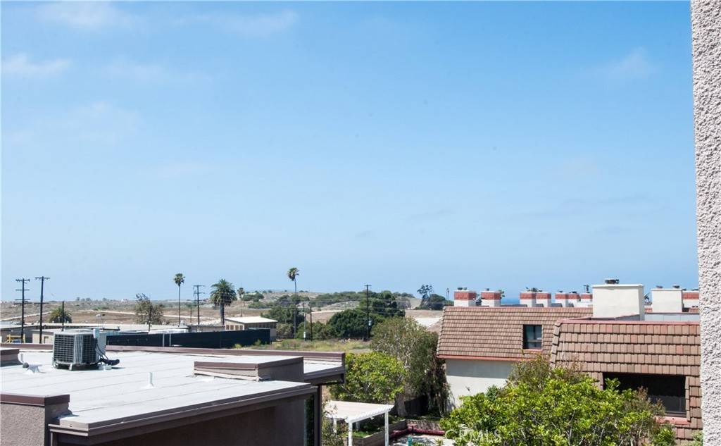 Playa Del Rey, CA 90293,8300 Manitoba ST #313