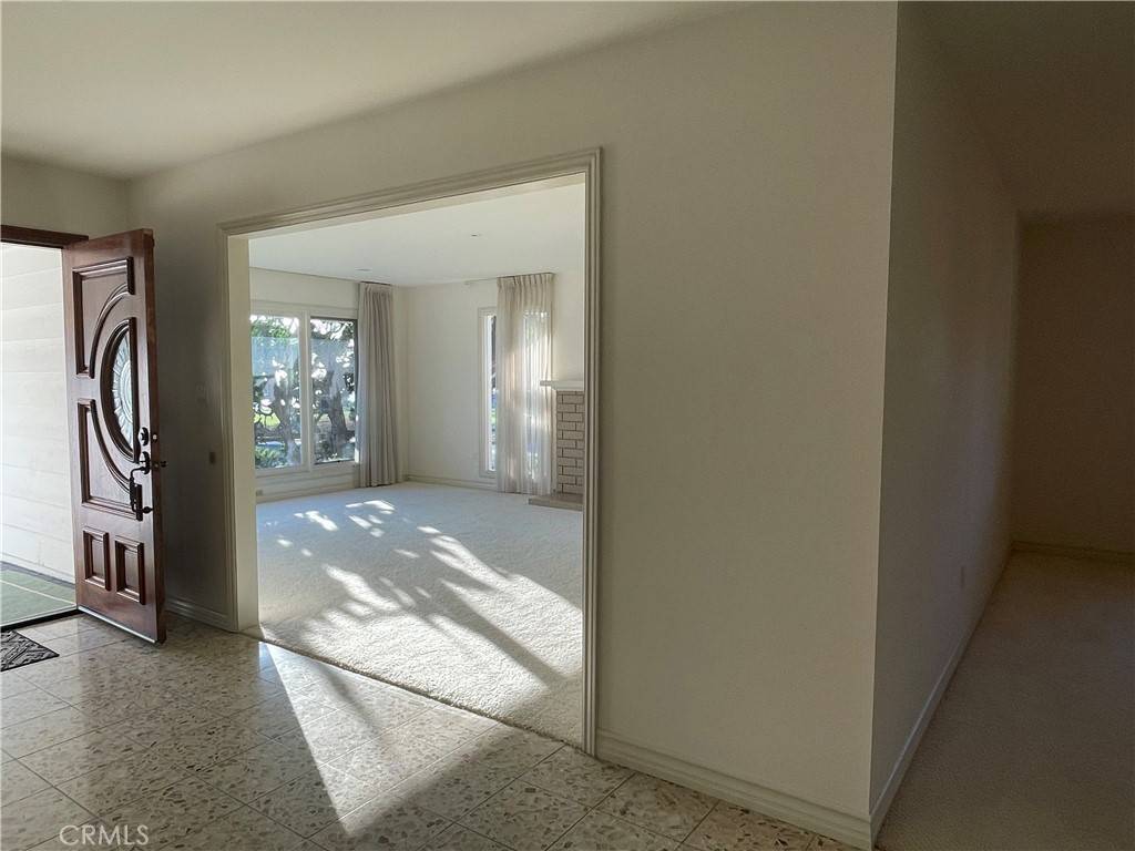 Rancho Palos Verdes, CA 90275,29404 Seaspray DR