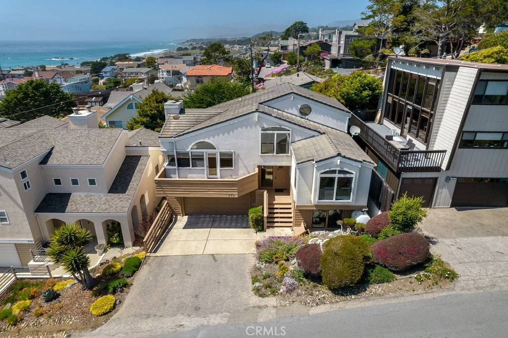385 Lancaster ST, Cambria, CA 93428