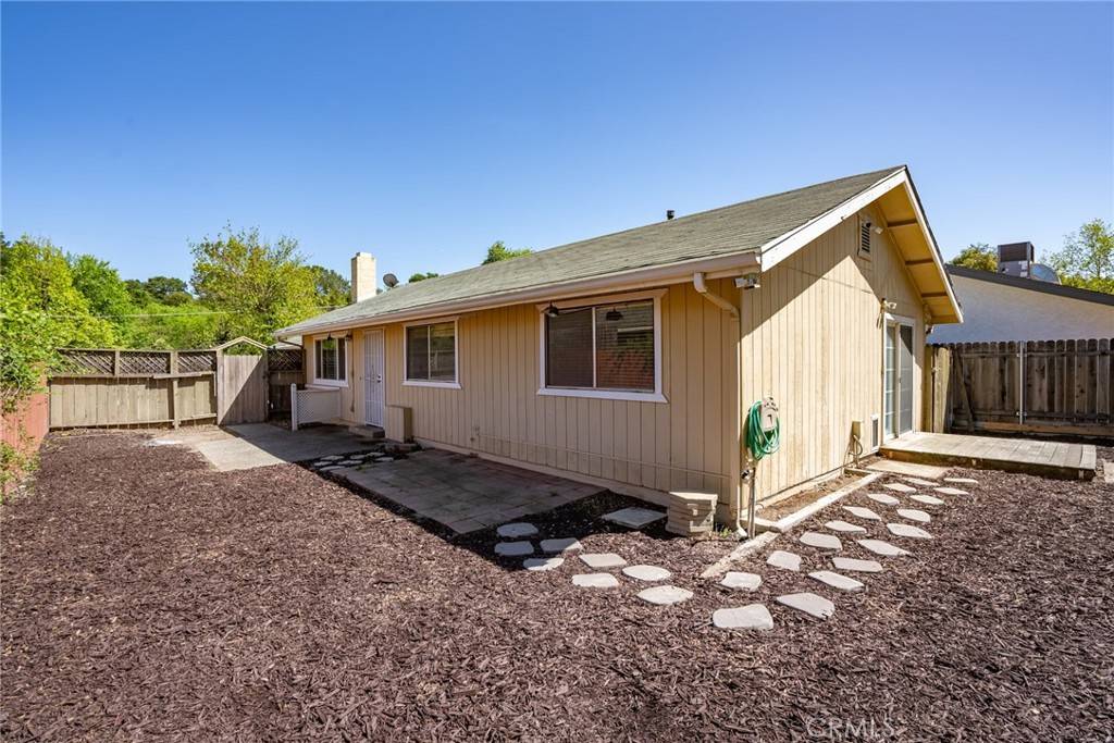 4532 1/2 Mananita AVE, Atascadero, CA 93422