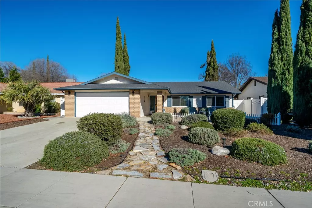 Paso Robles, CA 93446,841 Bolen DR