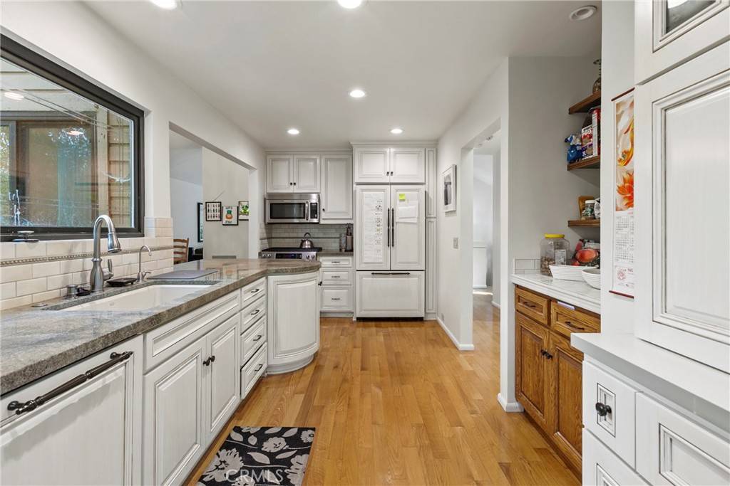 672 Serrano DR #9, San Luis Obispo, CA 93405