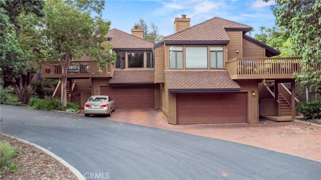San Luis Obispo, CA 93405,672 Serrano DR #9
