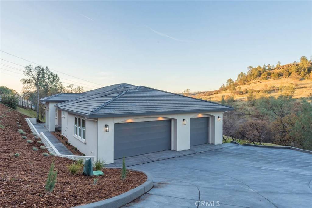 Chico, CA 95928,3560 Shallow Springs