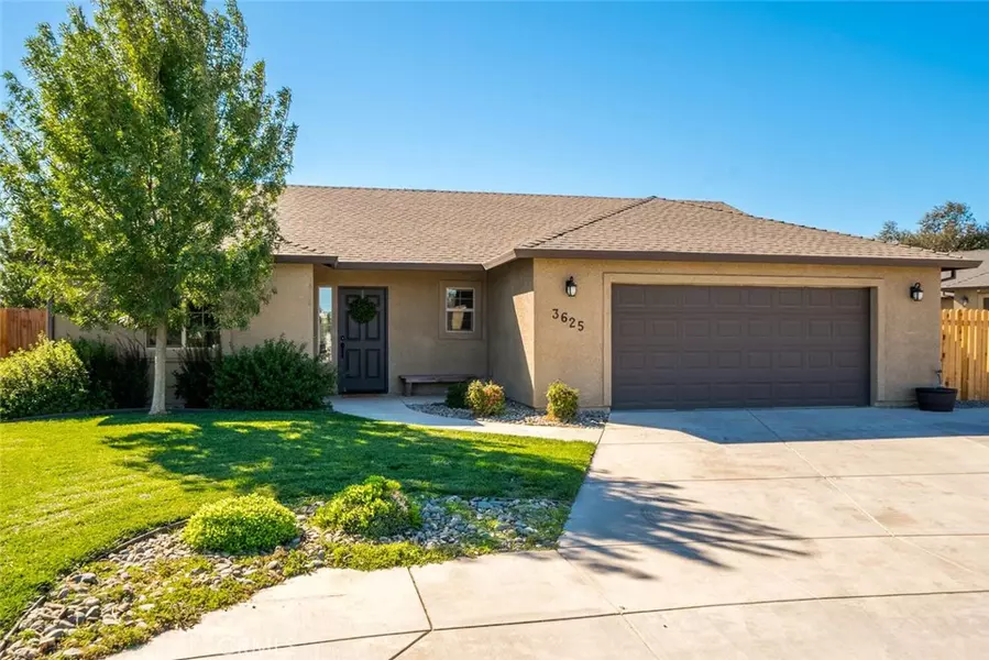 3625 Knight LN, Anderson, CA 96007