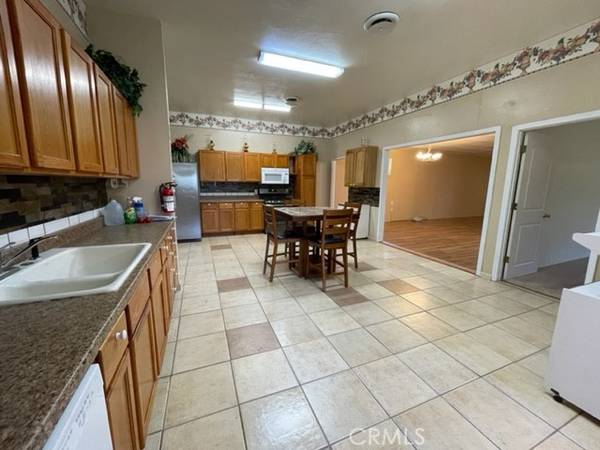 Willows, CA 95988,653 S Butte ST