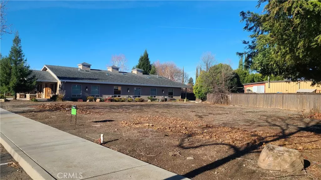 3267 Esplanade, Chico, CA 95973