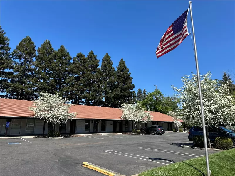 676 E 1st AVE #14, Chico, CA 95926