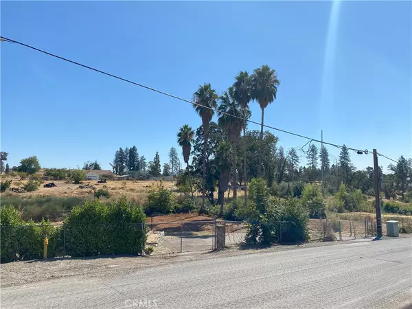 Paradise, CA 95969,5564 Foster RD