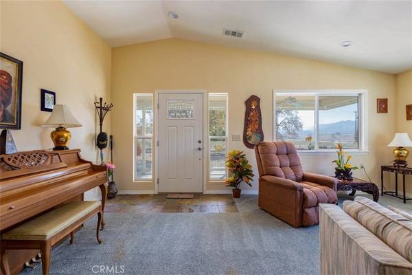 Santa Margarita, CA 93453,21892 J ST