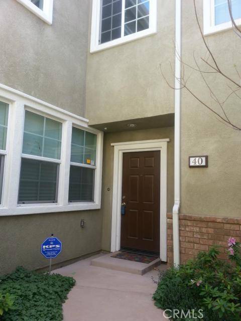 16736 Nicklaus DR #40, Sylmar, CA 91342