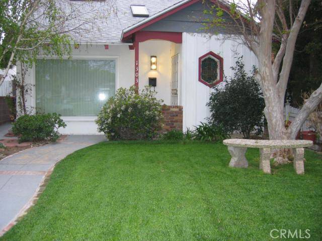 1303 N WHITNALL HWY, Burbank, CA 91505