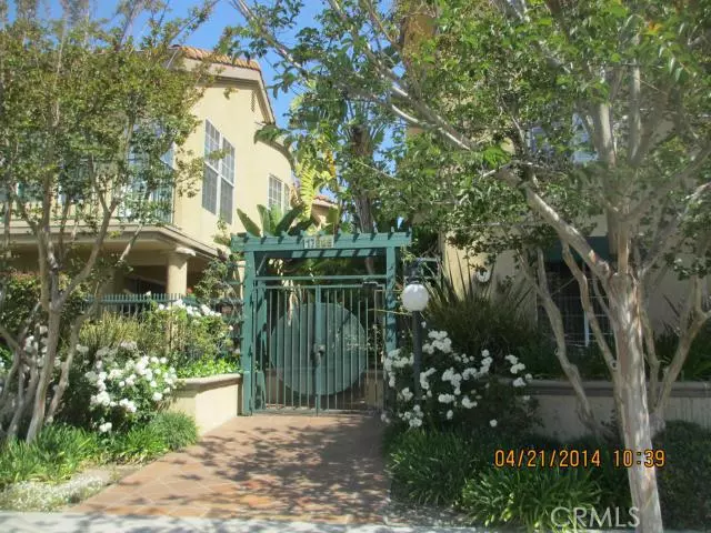 17809 Halsted ST #316, Northridge, CA 91325