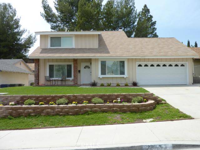 Canyon Country, CA 91387,29653 Grandifloras RD