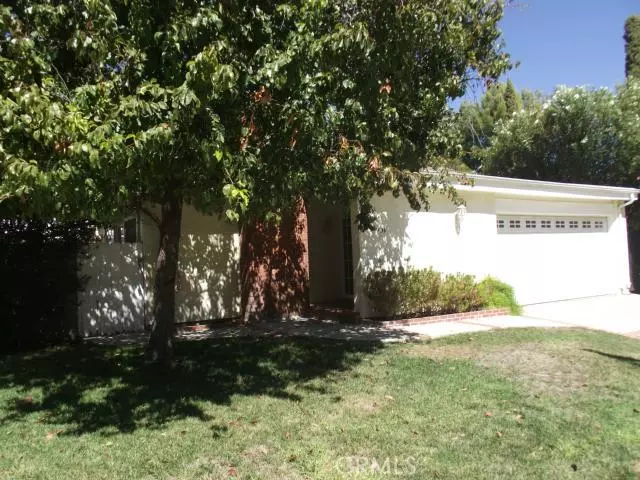 27405 Annette Jo CIR, Saugus, CA 91350