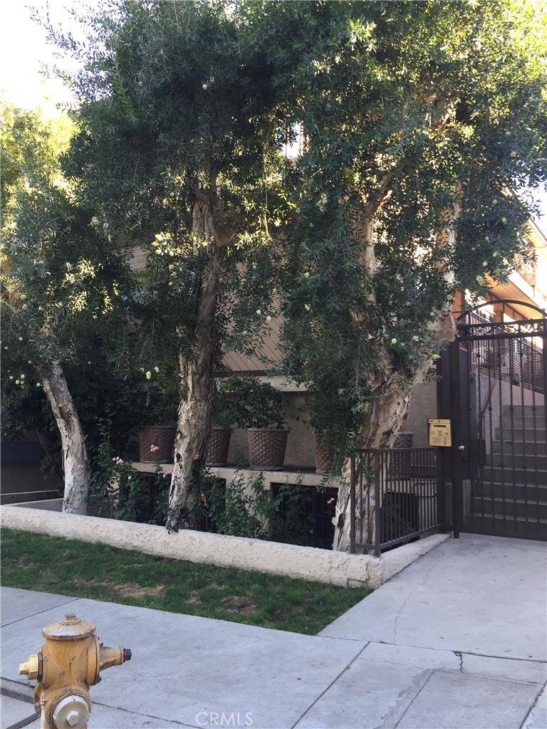 Studio City, CA 91604,13012 Valleyheart DR #7