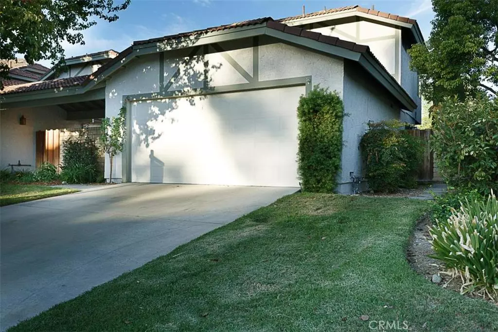 Canyon Country, CA 91387,15827 Cindy CT