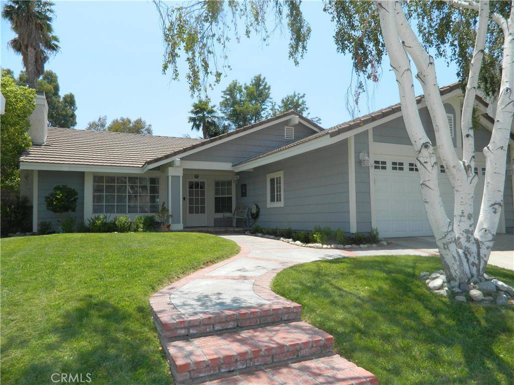 28042 Florence LN, Canyon Country, CA 91351