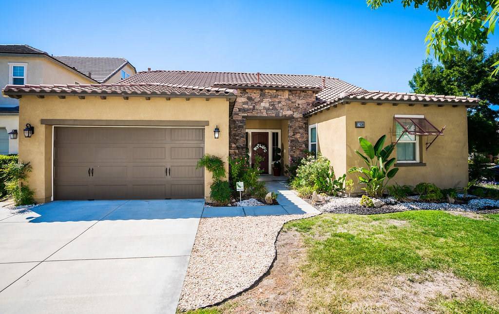 Canyon Country, CA 91387,17038 River Birch CT