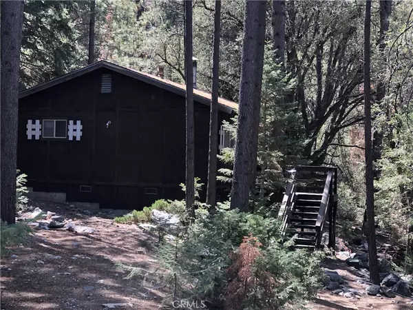 1405 Woodland DR, Pine Mtn Club, CA 93222